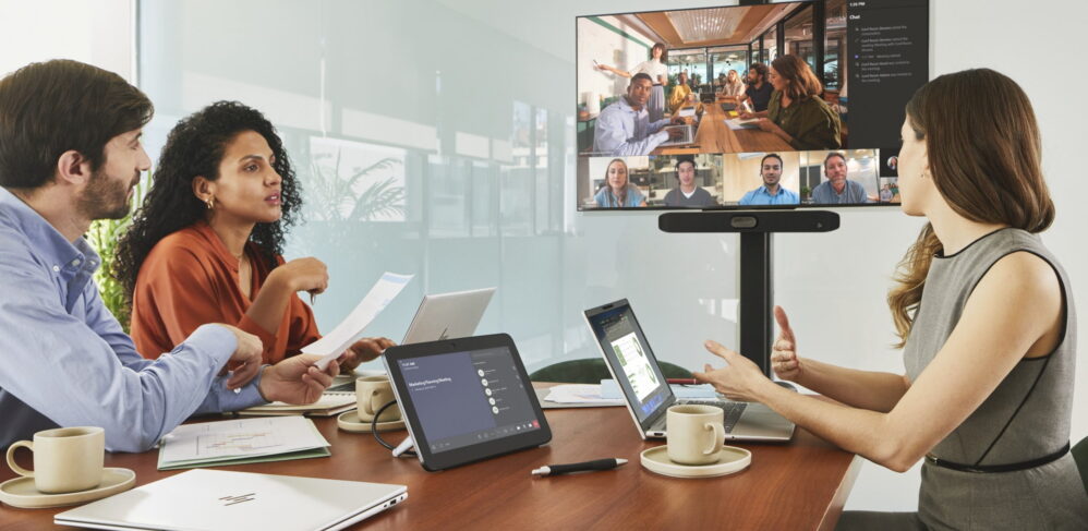 Thiết bị hội nghị truyền hình HP Poly Studio V32